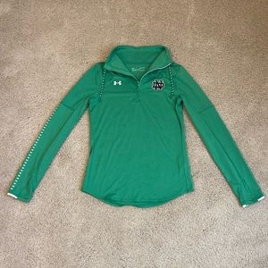 Women’s Under Armour Notre Dame Green top size SM